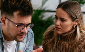 Woman Finds Out Her Boyfriend Built Their Entire Relationship On Lies, Claims He Was “Afraid Of Losing Her”