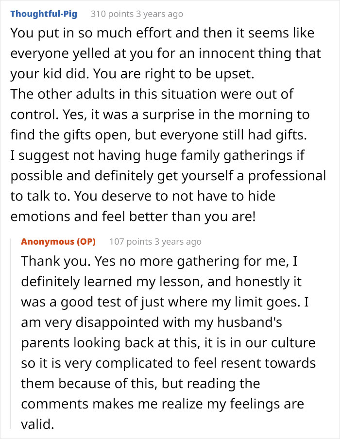 Reddit conversation about a mom feeling overwhelmed and running away from her kids on Christmas, seeking support.