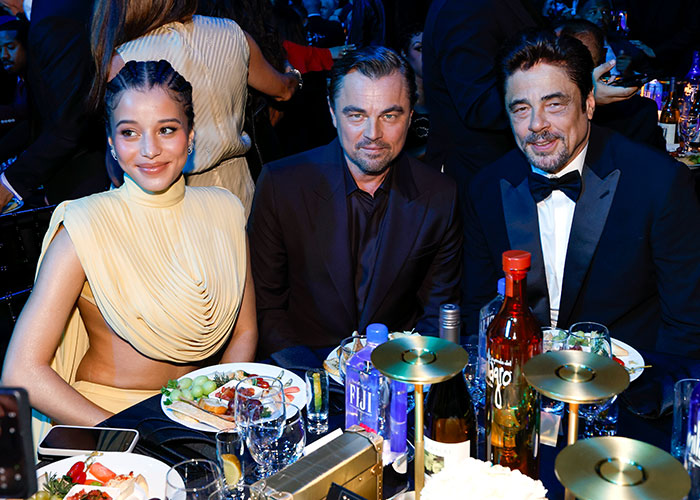 Fans Appalled By The Food At Critics Choice Awards After Star Brutally Calls It Out On Stage Fans Appalled By The Food At Critics Choice Awards After Star Brutally Calls It Out On Stage