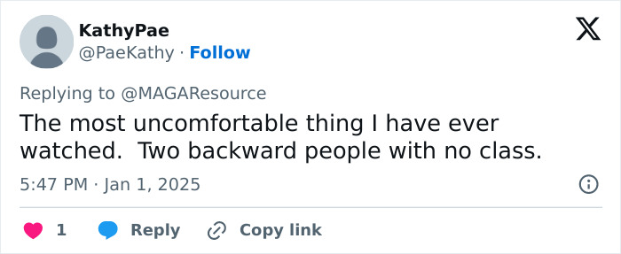 Screenshot of a tweet criticizing body language at Mar-a-Lago New Year's Eve event, prompting theories and reactions. Screenshot of a tweet criticizing body language at Mar-a-Lago New Year's Eve event, prompting theories and reactions.