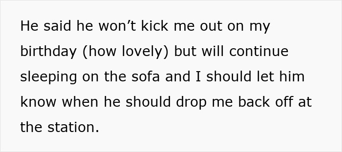 Text post with a woman's message about her boyfriend sleeping on the sofa and plans for a drop-off at the station. Text post with a woman's message about her boyfriend sleeping on the sofa and plans for a drop-off at the station.