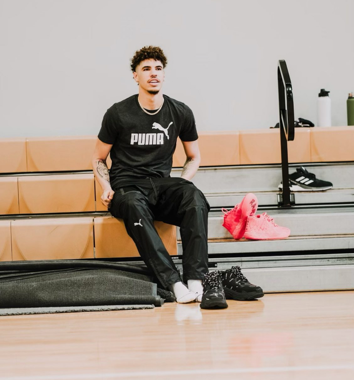 What Does "6 7" Mean, And Why Are Kids Yelling It Everywhere What Does "6 7" Mean, And Why Are Kids Yelling It Everywhere