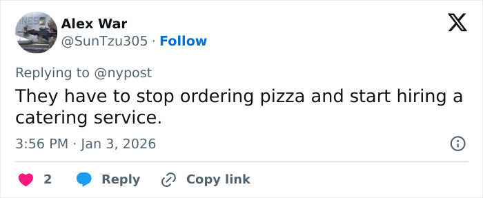 Screenshot of a social media post commenting on Pentagon pizza orders during a Venezuela attack, linking to bizarre theory. Screenshot of a social media post commenting on Pentagon pizza orders during a Venezuela attack, linking to bizarre theory.