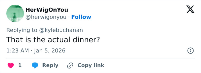 Fans Appalled By The Food At Critics Choice Awards After Star Brutally Calls It Out On Stage Fans Appalled By The Food At Critics Choice Awards After Star Brutally Calls It Out On Stage