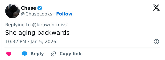 Plastic Surgeon Goes Viral After Dry Response To Facelift Critic Leaves Internet Laughing Hard Plastic Surgeon Goes Viral After Dry Response To Facelift Critic Leaves Internet Laughing Hard