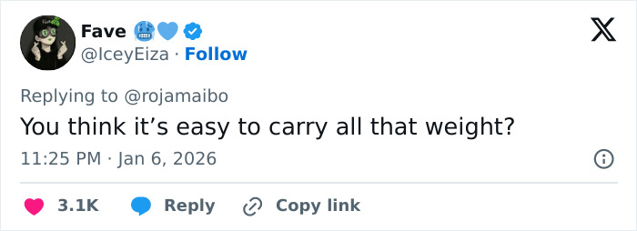 Tweet from user Fave replying about the challenges related to breast reduction and weight, referencing viral online reactions. Tweet from user Fave replying about the challenges related to breast reduction and weight, referencing viral online reactions.