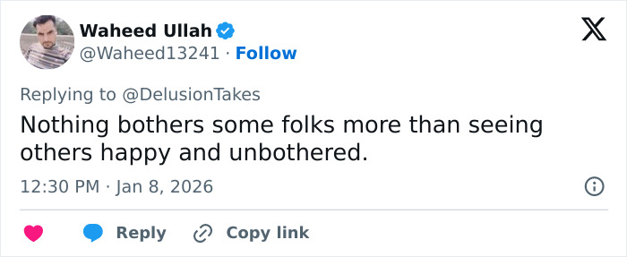 Screenshot of a tweet about a woman facing vicious trolling after going viral for breast reduction in 2026. Screenshot of a tweet about a woman facing vicious trolling after going viral for breast reduction in 2026.