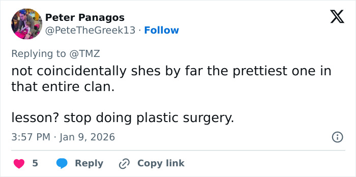 Internet Dragged Kendall Jenner After Her Claim That She’s Never Had Surgery Internet Dragged Kendall Jenner After Her Claim That She’s Never Had Surgery