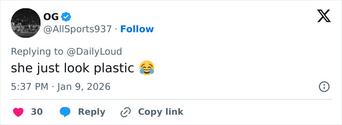 Internet Dragged Kendall Jenner After Her Claim That She’s Never Had Surgery Internet Dragged Kendall Jenner After Her Claim That She’s Never Had Surgery