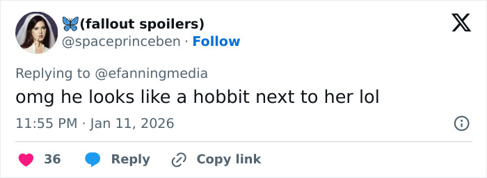 Tweet on a social media platform reacting to Elle Fanning&rsquo;s Golden Globes look sparking divided fan reactions.