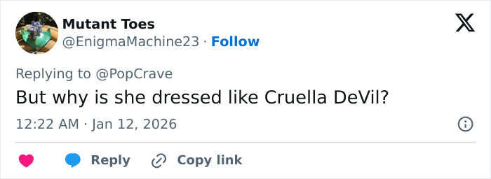 Selena Gomez and Benny Blanco at Golden Globes event, fans reacting to their controversial and messy look. Selena Gomez and Benny Blanco at Golden Globes event, fans reacting to their controversial and messy look.