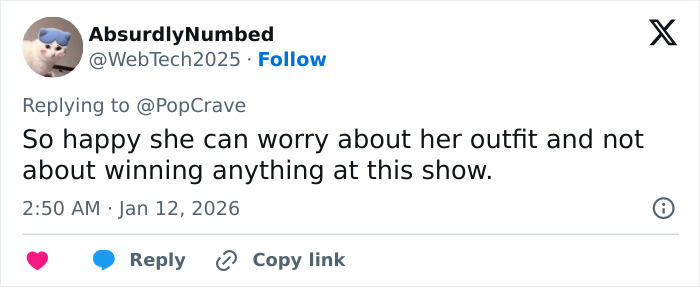 Twitter user commenting on Jennifer Lopez&rsquo;s Golden Globes look amid ageist backlash discussion.