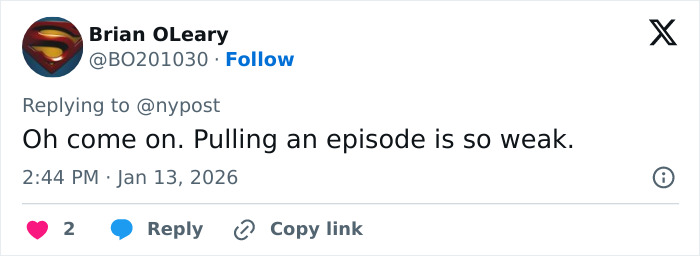 Tweet from Brian OLeary criticizing the decision to pull an episode amid US Marshals manhunt for West Wing star Timothy Busfield.