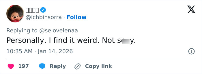 Tweet response discussing Kylie Jenner’s weird Golden Globes seat photo sparking a heated online debate.