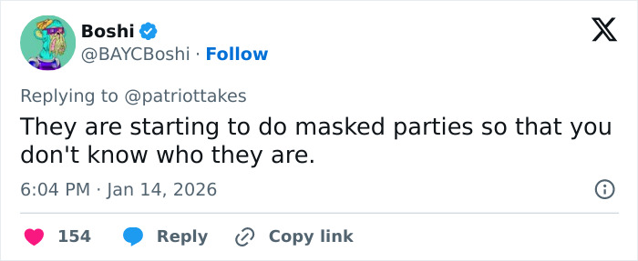 Tweet discussing masked parties at Mar-a-Lago with people wearing dog masks and old-time costumes. Tweet discussing masked parties at Mar-a-Lago with people wearing dog masks and old-time costumes.