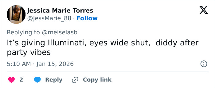 Twitter reply describing a Mar-a-Lago event with people in dog masks and old-time costumes as Illuminati and Eyes Wide Shut vibes. Twitter reply describing a Mar-a-Lago event with people in dog masks and old-time costumes as Illuminati and Eyes Wide Shut vibes.