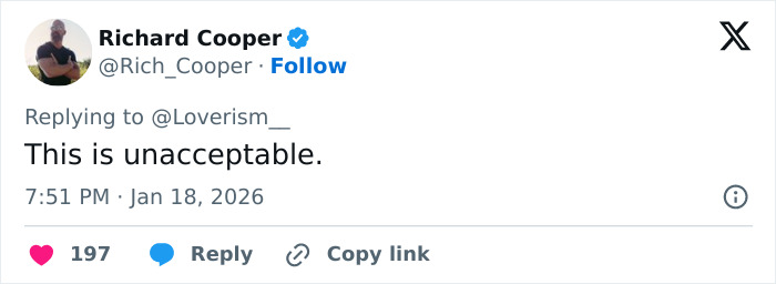 Tweet by Richard Cooper responding to online trolling, emphasizing that the behavior is unacceptable in a social media discussion.
