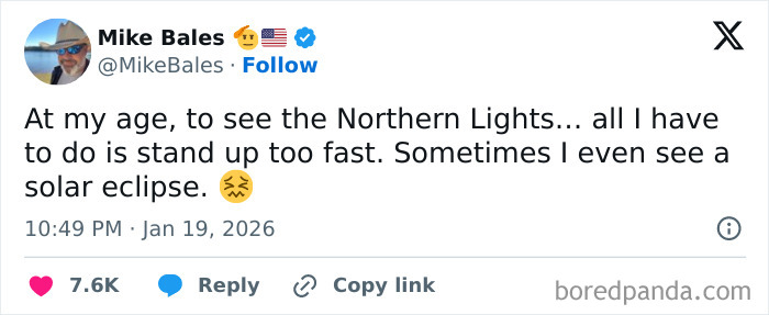 Tweet about aging humor and seeing the Northern Lights, showcasing moments when the internet got way too funny this January.