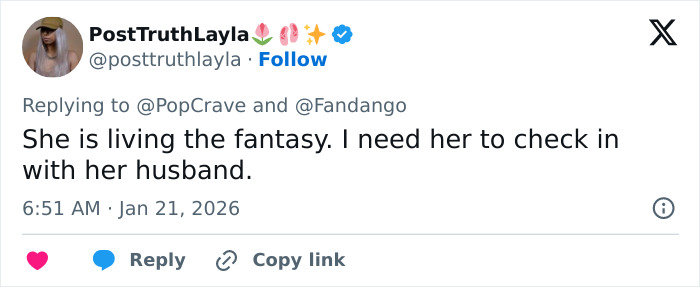 Tweet from user PostTruthLayla commenting on a celebrity relationship, referencing Margot Robbie and Jacob Elordi rumors.