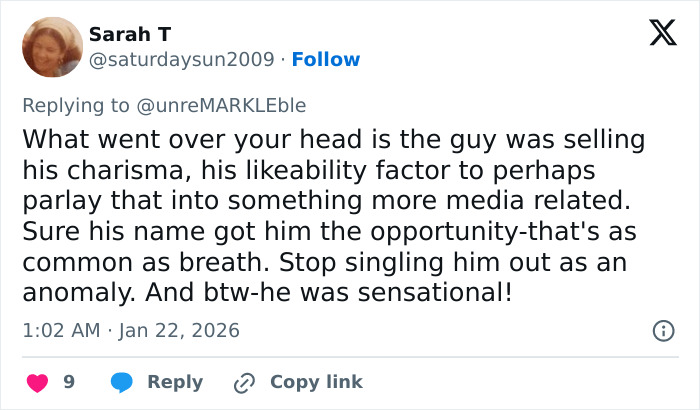 Twitter reply discussing Brooklyn Beckham’s self-proclaimed chef skills amidst family feud and social media roast.