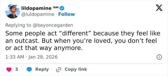 Tweet by user lildopamine expressing thoughts on feeling loved and acting different, related to JoJo Siwa's transformation. Tweet by user lildopamine expressing thoughts on feeling loved and acting different, related to JoJo Siwa's transformation.