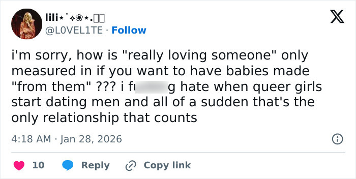 Tweet discussing relationship views, highlighting strong opinions related to JoJo Siwa's latest confession and her massive transformation. Tweet discussing relationship views, highlighting strong opinions related to JoJo Siwa's latest confession and her massive transformation.
