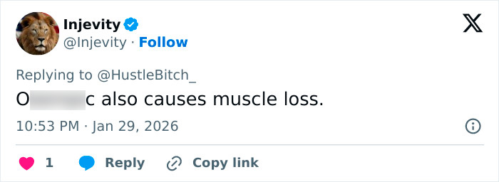 Tweet screenshot showing a user discussing muscle loss in response to a comment about the extremely skinny look of Ryan Seacrest’s face.