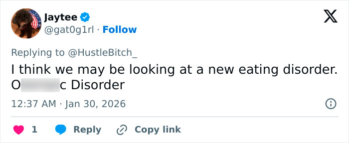 Screenshot of a tweet discussing the extremely skinny look of Ryan Seacrest’s face and concerns about a new eating disorder.