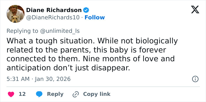 Tweet discussing the emotional impact on parents after fertility clinic mix-up leads to delivering another couple’s child.