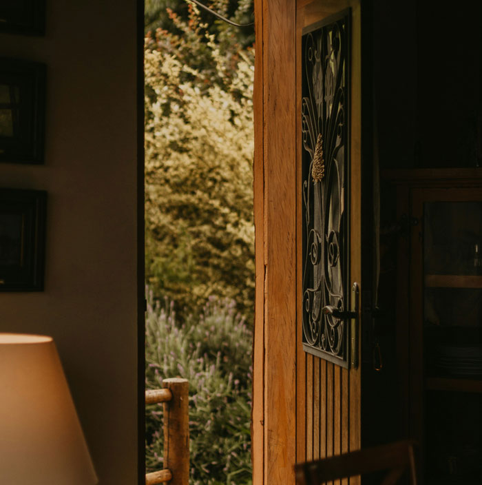 57 Times People Went To A Friend’s House And Instantly Realized “Oh… This Family Is Different”