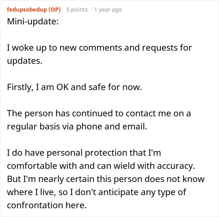 User sharing update about creepy interaction with hair stylist involving weird shrine found for her hair.