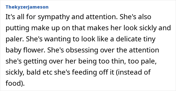 Fan comments on Ariana Grande's transformation, highlighting her makeup and appearance changes in recent photos.