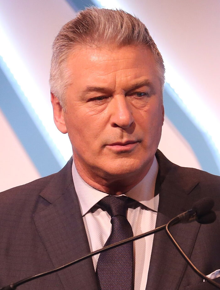 40 Celebs Who Lost It All And Only Have Themselves To Blame