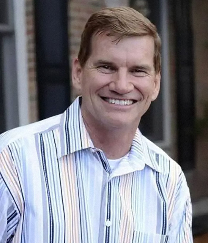 40 Celebs Who Lost It All And Only Have Themselves To Blame