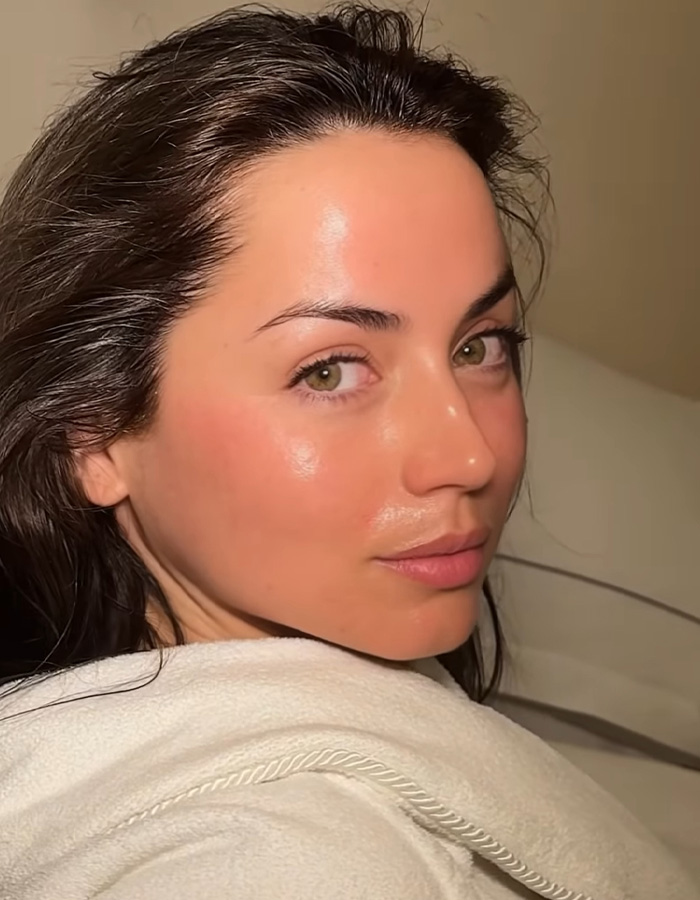 “Isso não é preenchimento, isso não é botox”: celebridade facialista revela os segredos por trás do brilho do Globo de Ouro “Isso não é preenchimento, isso não é botox”: celebridade facialista revela os segredos por trás do brilho do Globo de Ouro
