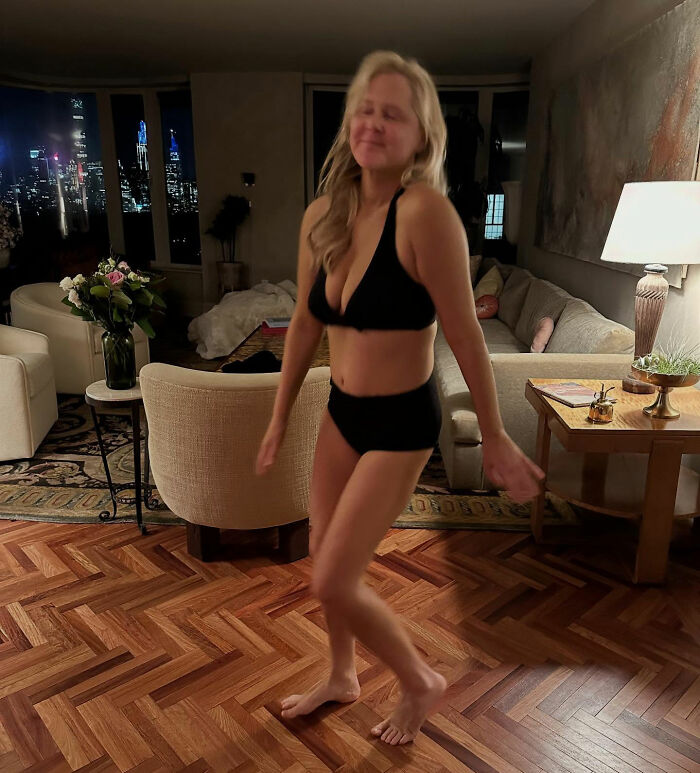 Amy Schumer's Bikini Shots Stun After Major Weight Loss Transformation