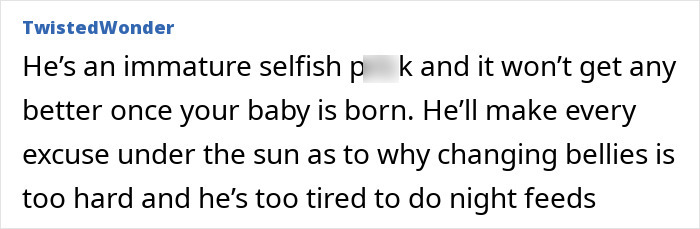 Screenshot of a comment criticizing a man’s excuses after eating his pregnant partner’s craving treat, causing relationship doubts. Screenshot of a comment criticizing a man’s excuses after eating his pregnant partner’s craving treat, causing relationship doubts.