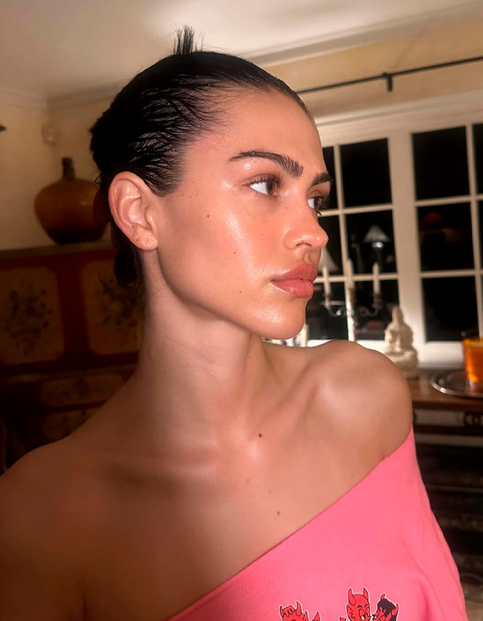 “Isso não é preenchimento, isso não é botox”: celebridade facialista revela os segredos por trás do brilho do Globo de Ouro “Isso não é preenchimento, isso não é botox”: celebridade facialista revela os segredos por trás do brilho do Globo de Ouro