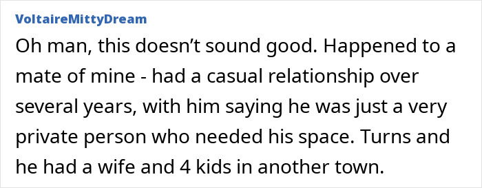 Comment describing a woman&rsquo;s casual boyfriend who secretly has another partner, revealing a complicated situationship.