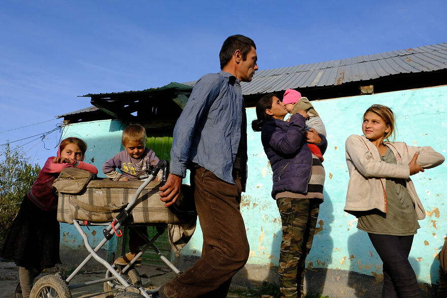 Aap Magazine #53: Travels &mdash; 25 Award-Winning Photo Stories From Around The World