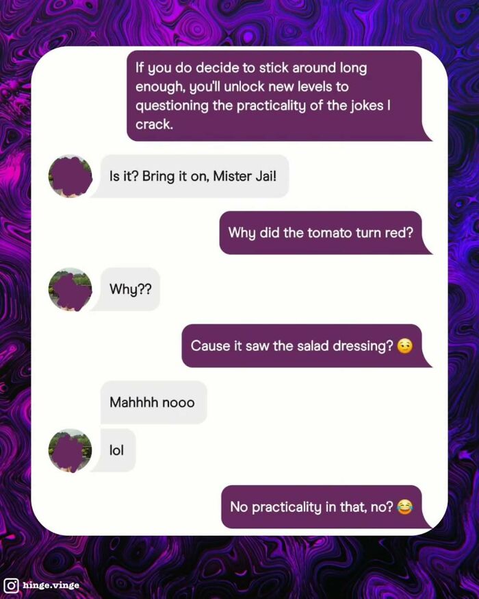 Funny dating app screenshot showing a playful conversation with a tomato joke and humorous responses.