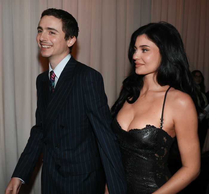 Timothée Chalamet and Kylie Jenner at an event, highlighting Kylie’s BBL as video goes viral online. Timothée Chalamet and Kylie Jenner at an event, highlighting Kylie’s BBL as video goes viral online.