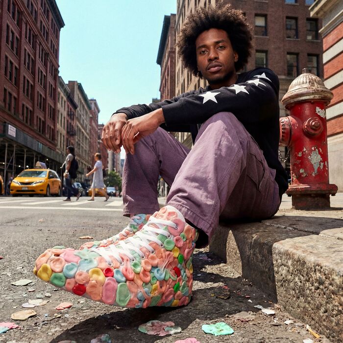 Gum Collection: Turning NYC Sidewalk Gum Into A Wearable Statement