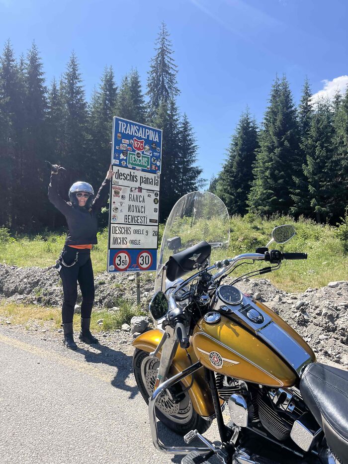 A Family Road Trip, Two Old Harleys, And 8,500 KM Of Hope For A 15-Year-Old With Cancer A Family Road Trip, Two Old Harleys, And 8,500 KM Of Hope For A 15-Year-Old With Cancer