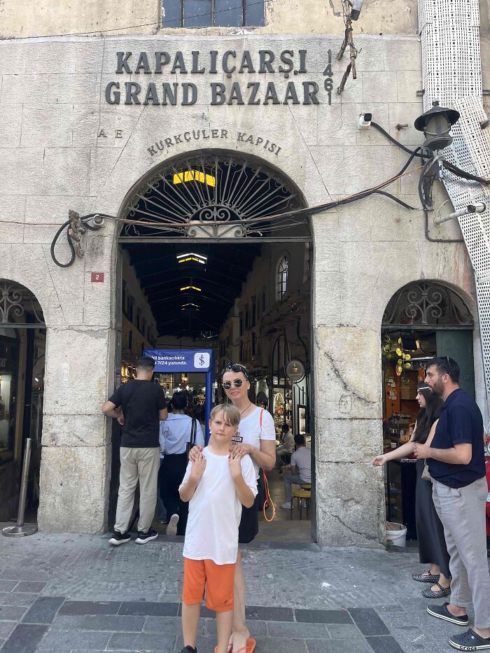 A Family Road Trip, Two Old Harleys, And 8,500 KM Of Hope For A 15-Year-Old With Cancer 