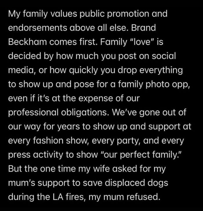 Text post showing Brooklyn Beckham's biting accusations against parents, highlighting family and social media contradictions.