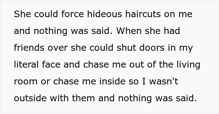 Text excerpt showing a person describing unfair treatment by a sister with parents silently watching, reflecting family conflict. Text excerpt showing a person describing unfair treatment by a sister with parents silently watching, reflecting family conflict.