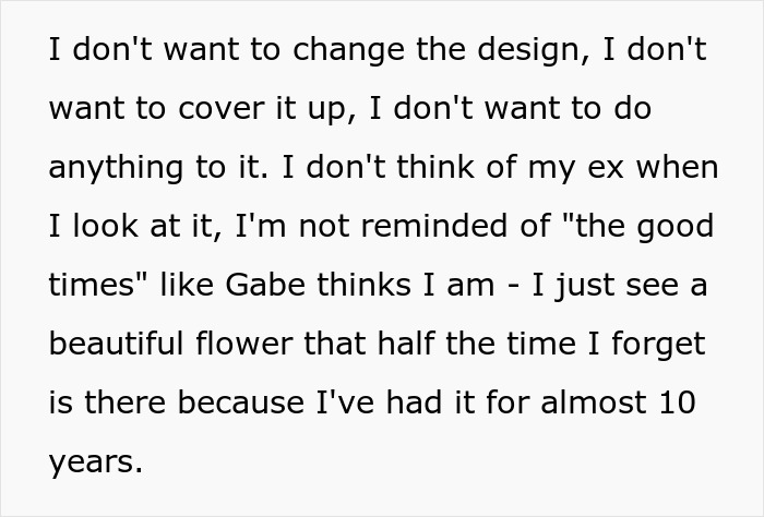 Text of a message about not wanting to change or cover a fianc&eacute;e&rsquo;s tattoo designed by ex, highlighting a guy&rsquo;s hesitation to postpone wedding.