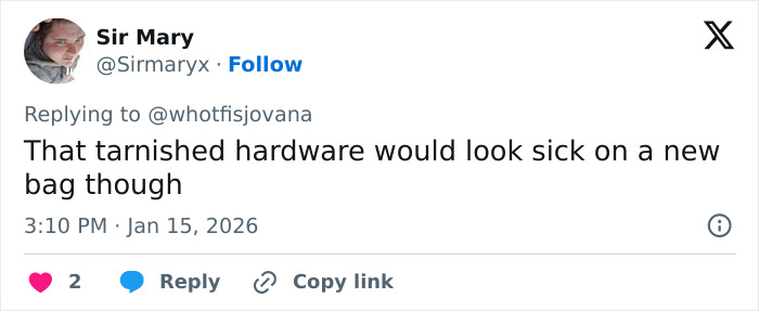 Screenshot of a tweet commenting on a viral unhinged Vinted listing for a Dior handbag.