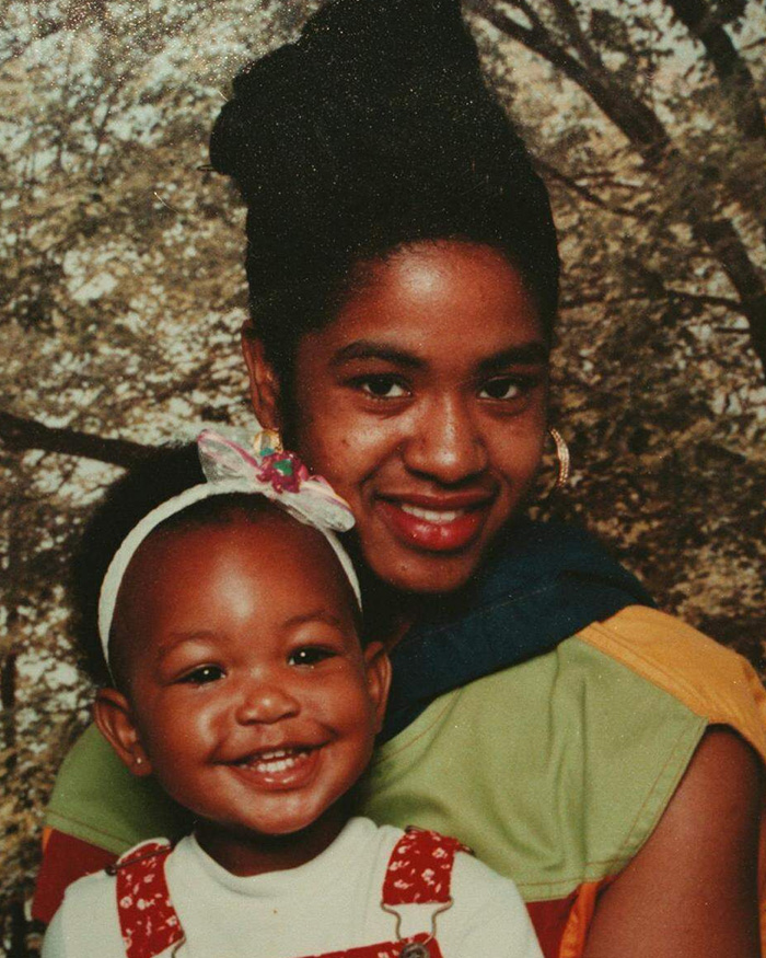 Smiling young woman holding a happy toddler girl, related to five-year-old’s chilling last words before disappearance in Alligator Alley. Smiling young woman holding a happy toddler girl, related to five-year-old’s chilling last words before disappearance in Alligator Alley.